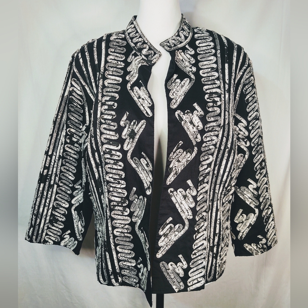Chico's Bolero Box Jacket Geometric Ribbon Pattern